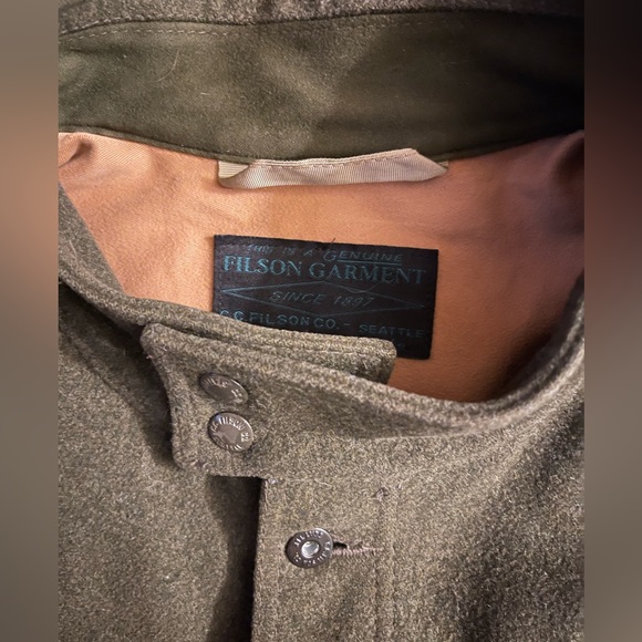 Filson Greenwood - XL
Style 10232
Made in the USA - Picture 4 of 14